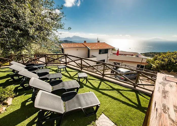 Bellatrix شقة ماسّا لوبْرينسِ